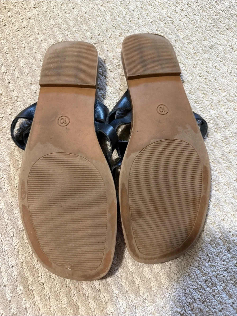 American Eagle Outfitters Black Strappy Slide Sandals with Tan Footbed